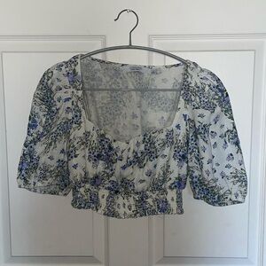 & other stories floral print crop top